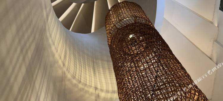 粒子·枕星全景美墅(西江千户苗寨观景台店)图片