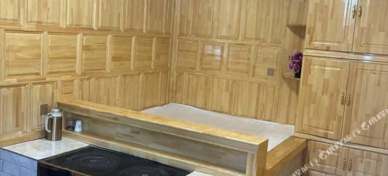 姜巴酥油灯藏家民宿图片