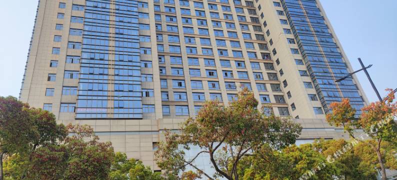 野青巢青年驿站(石路地铁站店)图片