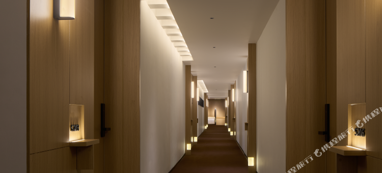 SFEEL设计师酒店(太原火车站朝阳街店)图片