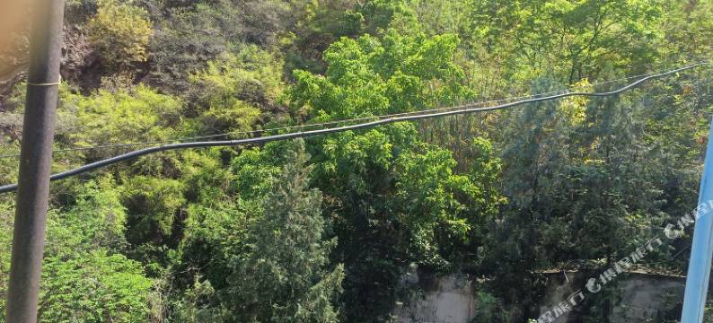 彝良秋城酒店图片