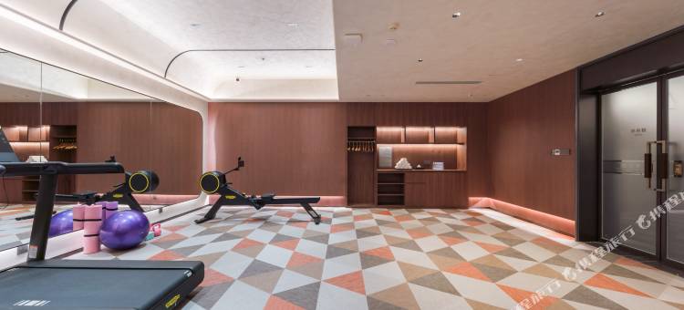 青岛火车站栈桥海景美仑酒店图片