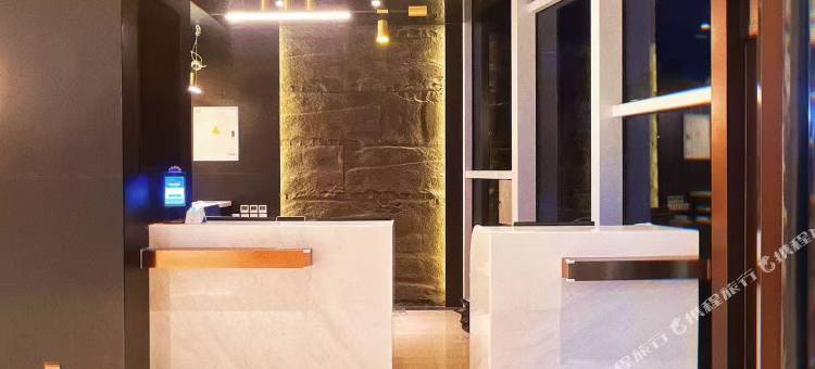 艺选酒店(济南财经大学燕山校区南门店)图片