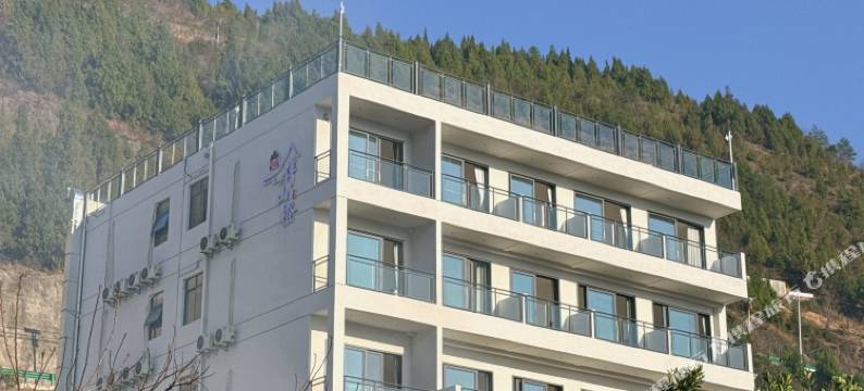 奉节伴山橙民宿图片