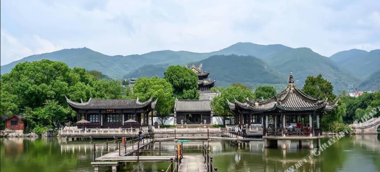 府城轻居酒店(台州府城紫阳街店)图片