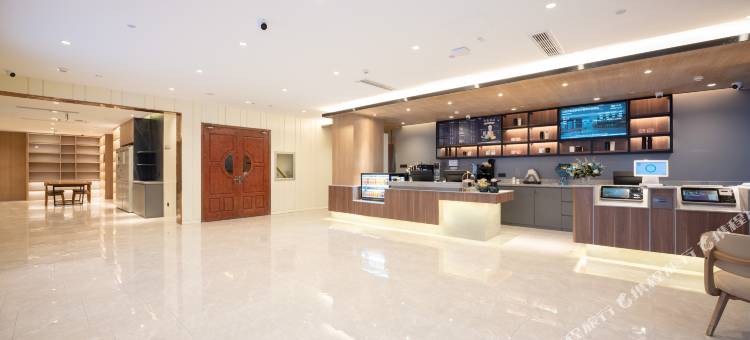 汉庭酒店(济南齐鲁软件园舜泰广场店)图片