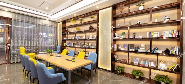 星辰·轻酒店(普宁广场万泰汇店)图片