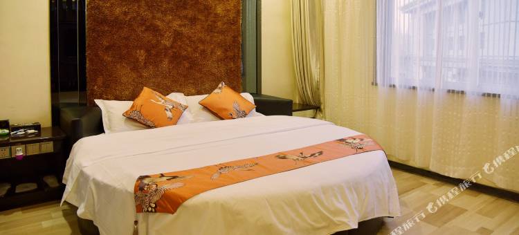 吉泰酒店(平凉盘旋路汽车东站店)图片