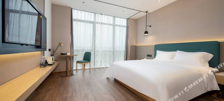 潮漫酒店(荆州高铁站方特店)图片