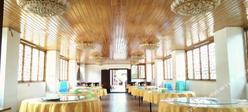 石柱野猪林山庄图片