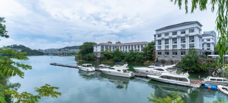 杭州黑滴滴の小屋(新安北路分店)图片