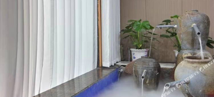 派柏·云酒店(濉溪乾隆湖国宾壹号店)图片