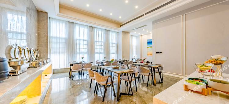 宜必思尚品酒店(昆明高新区吾悦广场店)图片