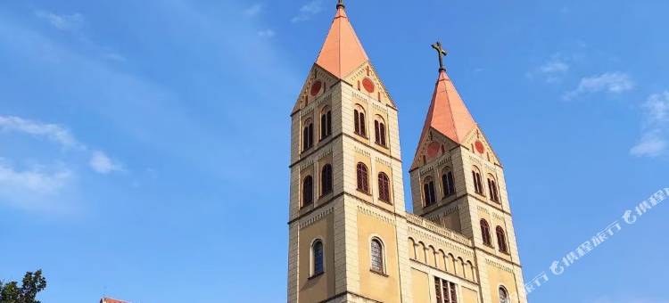 派酒店(青岛火车站店)图片