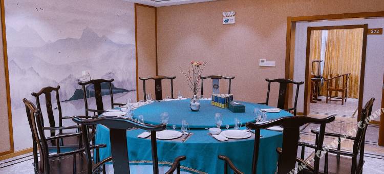 ZMAX满兮酒店(武汉东湖湖北省博物馆店)图片