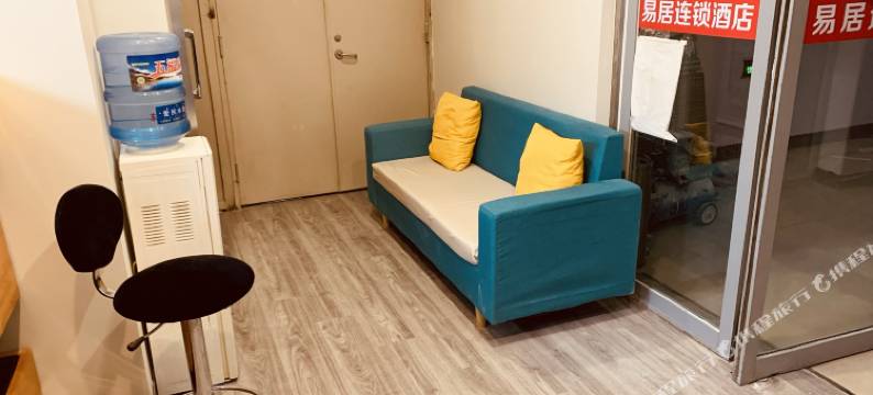 易居酒店(联盟路柏林庄地铁站店)图片