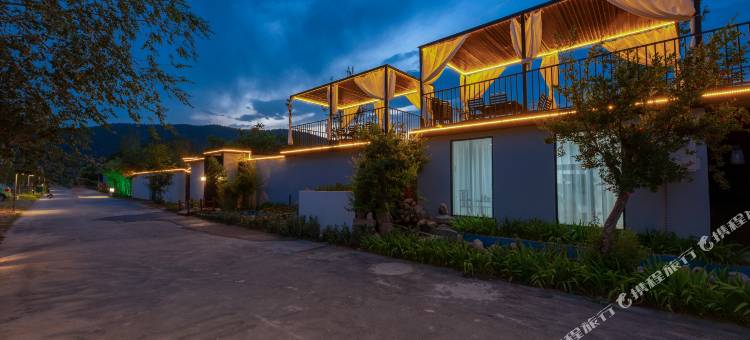 云台山木槿·未见山南院图片