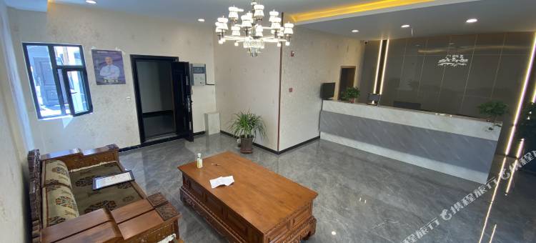 栋嘎酒店(玉树藏医院店)图片
