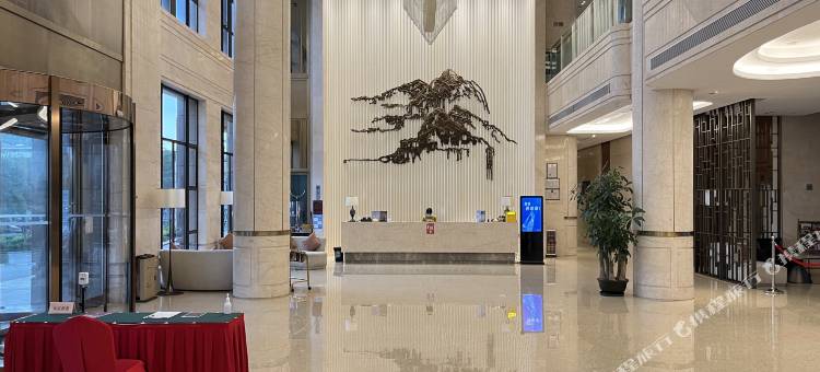 广州南鸿澳斯特酒店(南沙客运港站天后宫店)图片