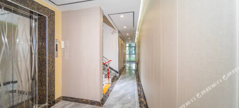 三亚美佳轻奢酒店(动车站店)图片