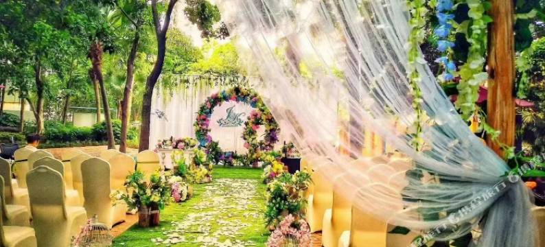 重庆君巢丽呈酒店(冉家坝花卉园轻轨站店)图片