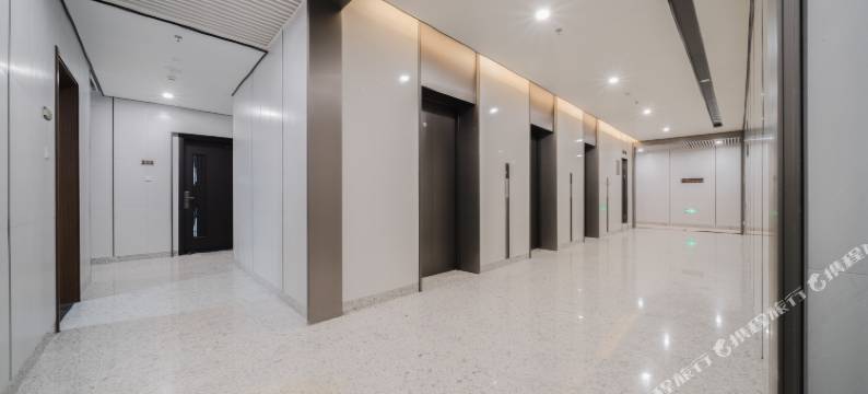 云顶行政公寓(深圳南山地铁站海岸城店)图片