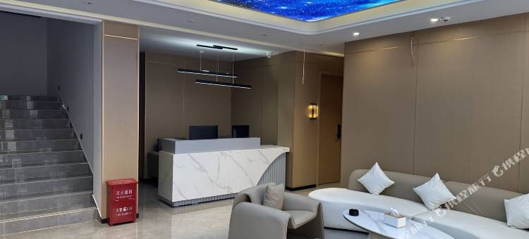 德格云端电竞酒店图片