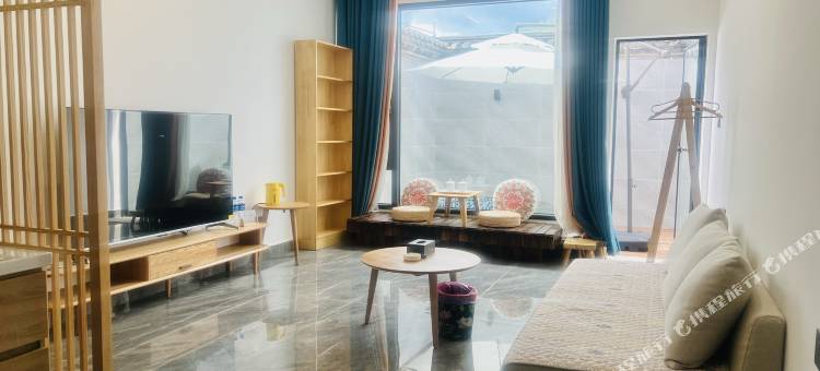 洱源栖间堂温泉民宿图片