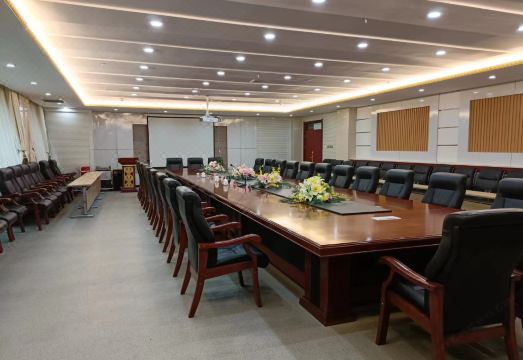 Hainan Hotel Hotel Overview