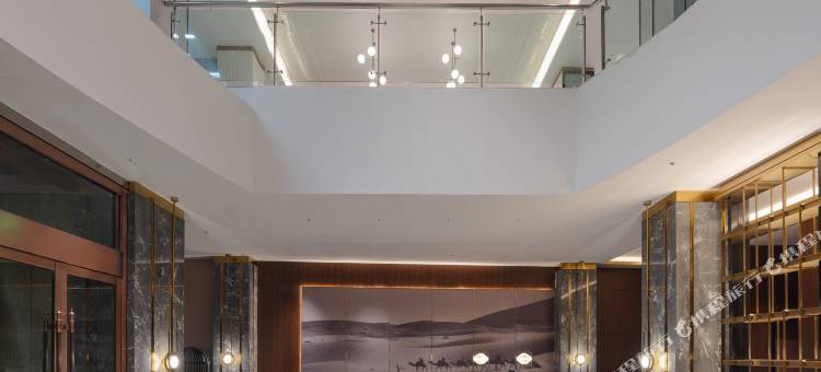 锦江都城酒店(库尔勒孔雀河楼兰不夜城店)图片