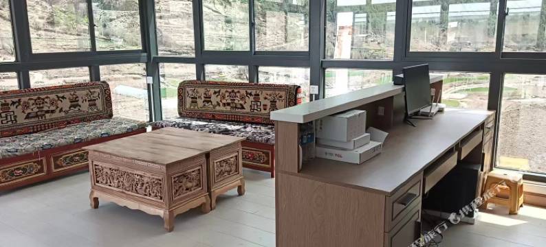 香格里拉尼汝原牧轻奢民宿图片