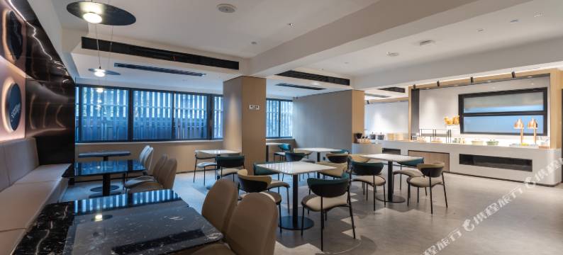 你好酒店(武汉越秀财富中心硚口地铁站店)图片