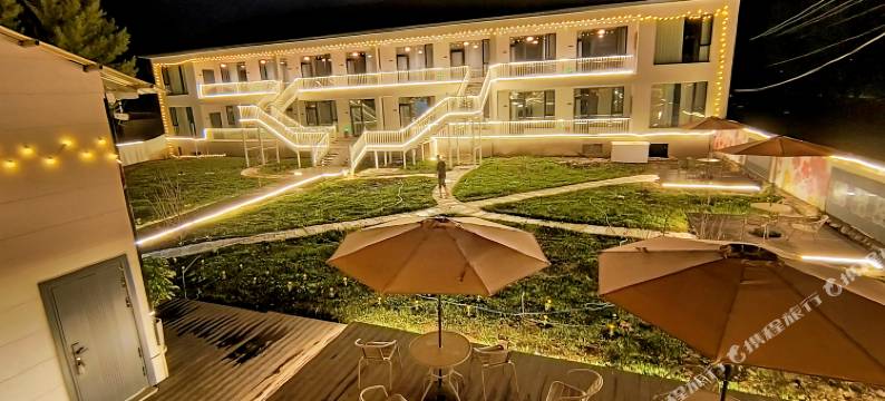 那拉提向云端民宿图片