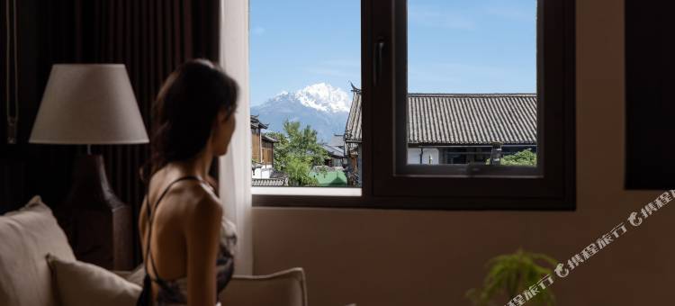 曼辰 Mansion 侘寂美学 · 花园度假酒店 (丽江古城南门木府店)图片