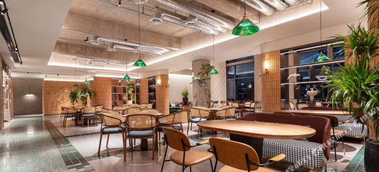 中青秋果S酒店(武汉传媒学院经济学院店)图片