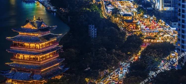 南宁朝阳广场三街两巷亚朵酒店图片