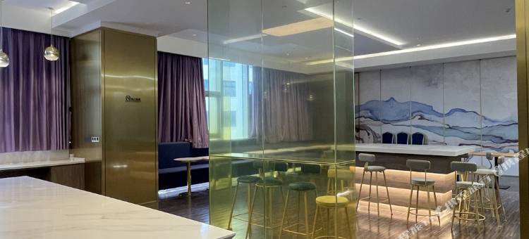 珠海澳旅富米国际公寓(珠海站卓凡中心店)图片