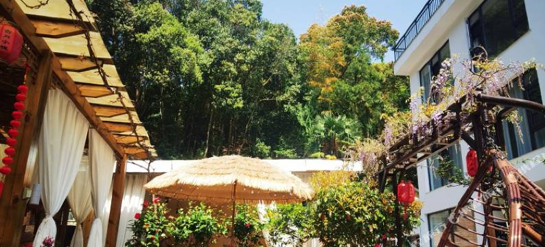 雁荡山古月小栈图片