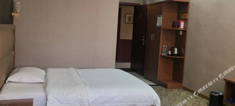 柠梦酒店(长沙月亮岛罐子岭地铁站店)图片