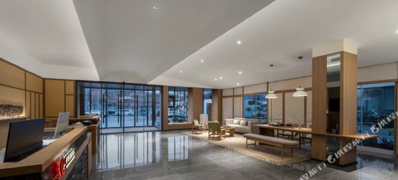 仟那美宿酒店(梁园区商丘南站店)图片