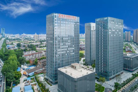 金寨路交口华玺珠宝城a-s1(恒大水晶国际广场内,酒店紧邻合肥政务新区