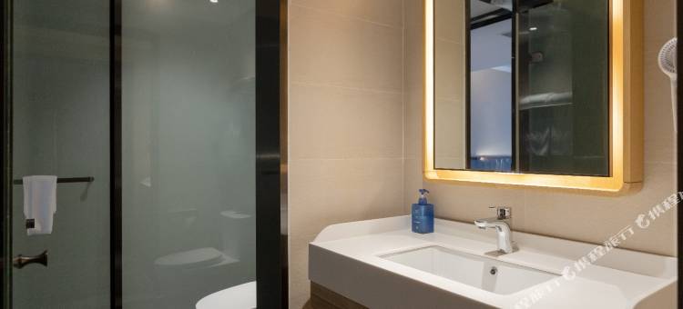 汉庭优佳酒店(南阳火车站店)图片