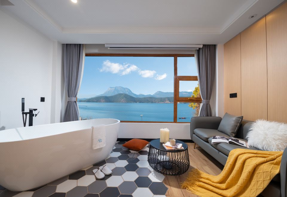 泸沽湖隐竺湖景美宿外景图