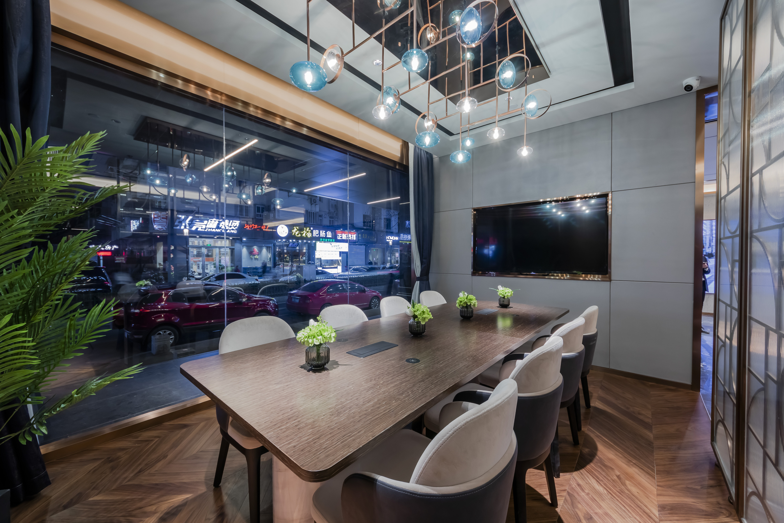 Yitel Hotel (Nanjing Xinjiekou Plaza) Over view