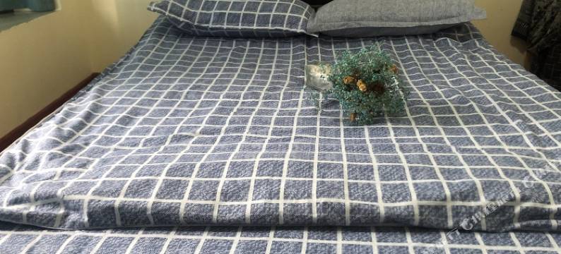 张家界戴帽子的猫公寓图片