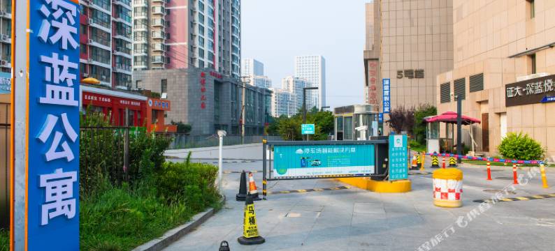 青岛深蓝度假公寓(证大·大拇指广场店)图片