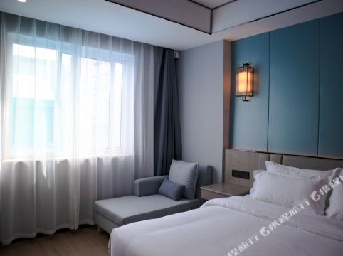 逸美酒店(济南历山路地铁站店)