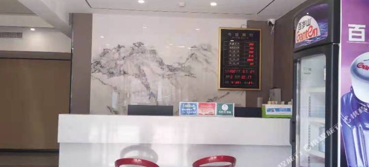 天天商务酒店(随州白云湖店)图片