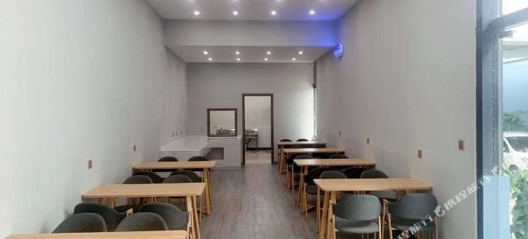 7天优品酒店(腾冲客运站驼峰机场店)图片