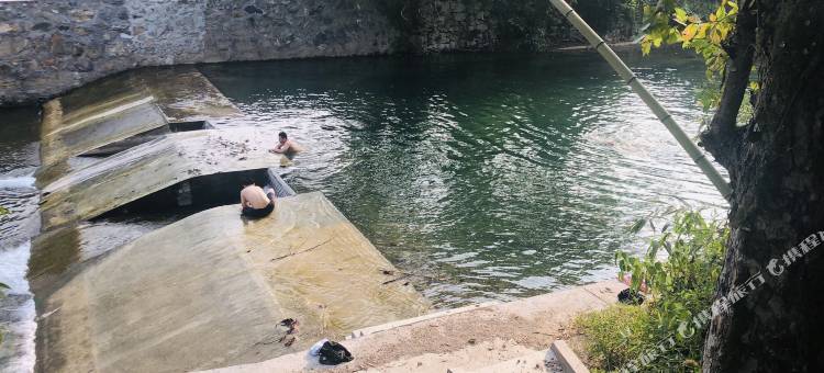 安吉山溪山舍民宿图片